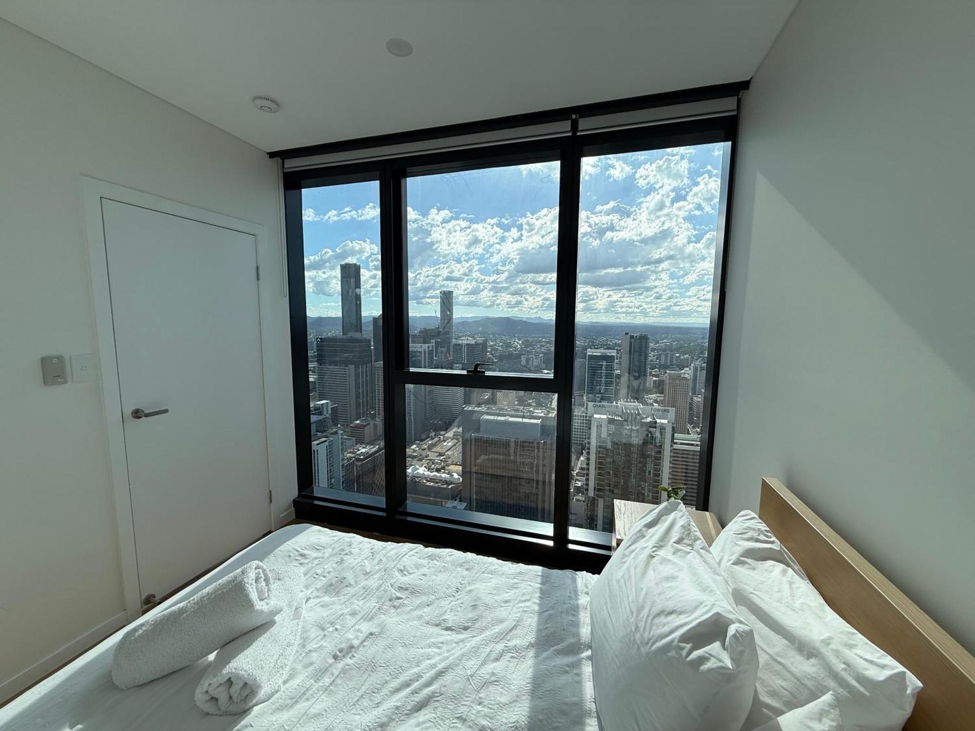 Amazing Views 60Th Level Skytower 3 Bedrooms Brisbane Exteriör bild
